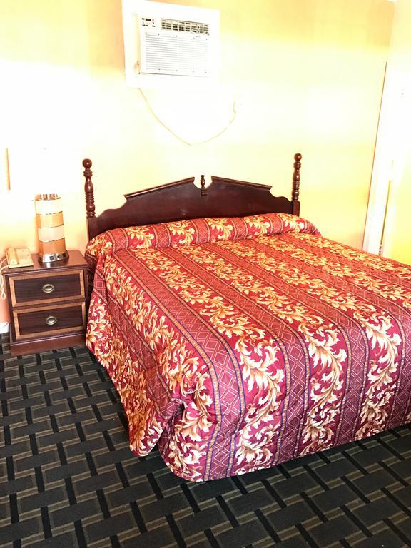 Budget Inn Downtown Мобил Экстерьер фото